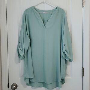 Port Authority womans Polyester blouse, size 4XL